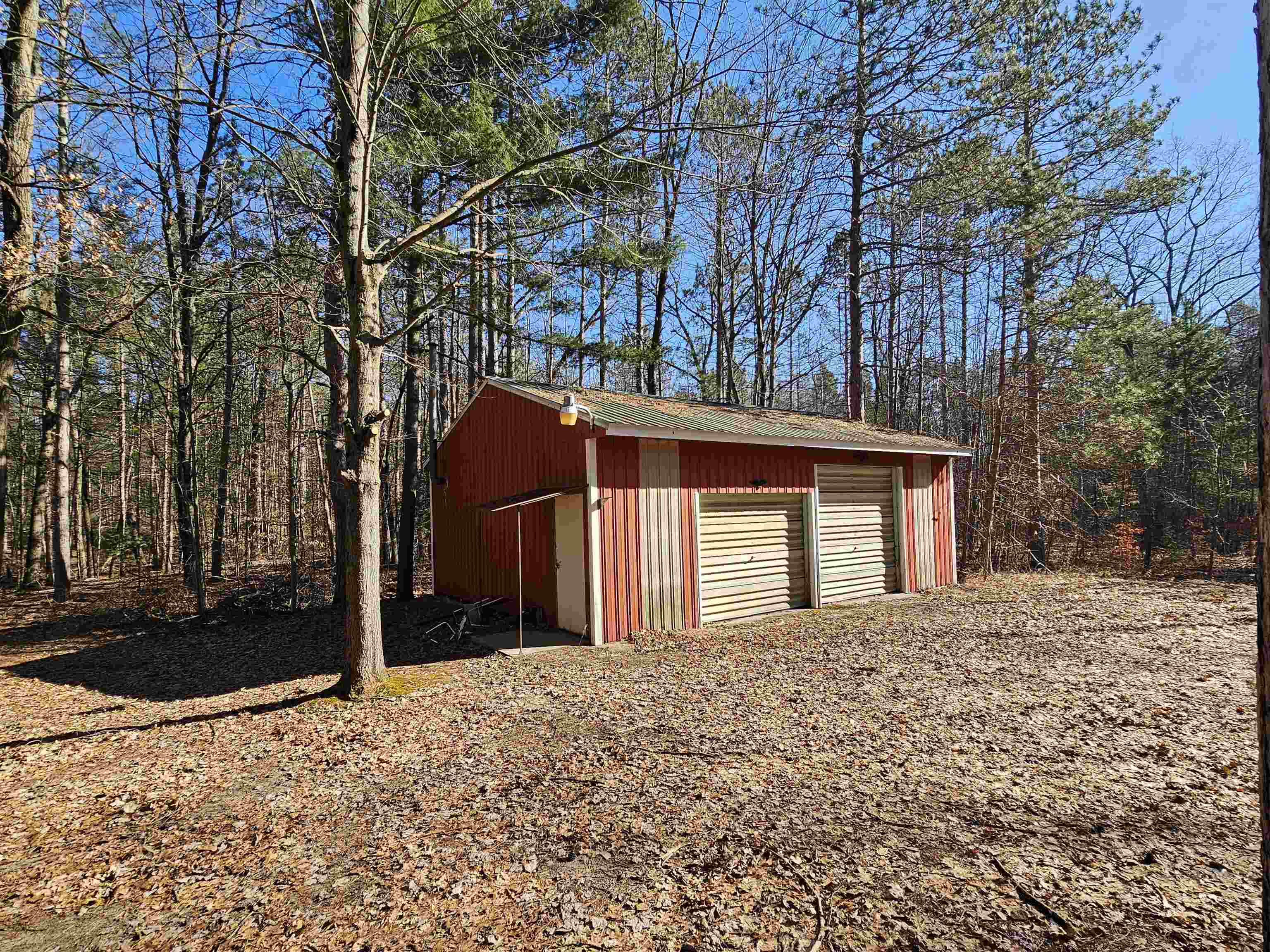 2270 West Maple Grove Road Farwell, MI 48622 - Photo 7 of 28