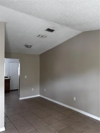 $1,300 | 5529 La Salle Court, New Port Richey, FL 34652
