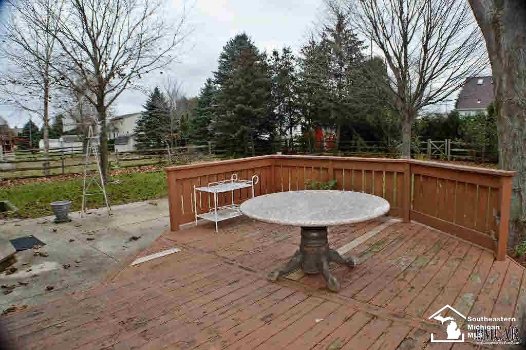 7264 Cinden Road Temperance, MI 48182 - Photo 31 of 33 21390344-30.JPG