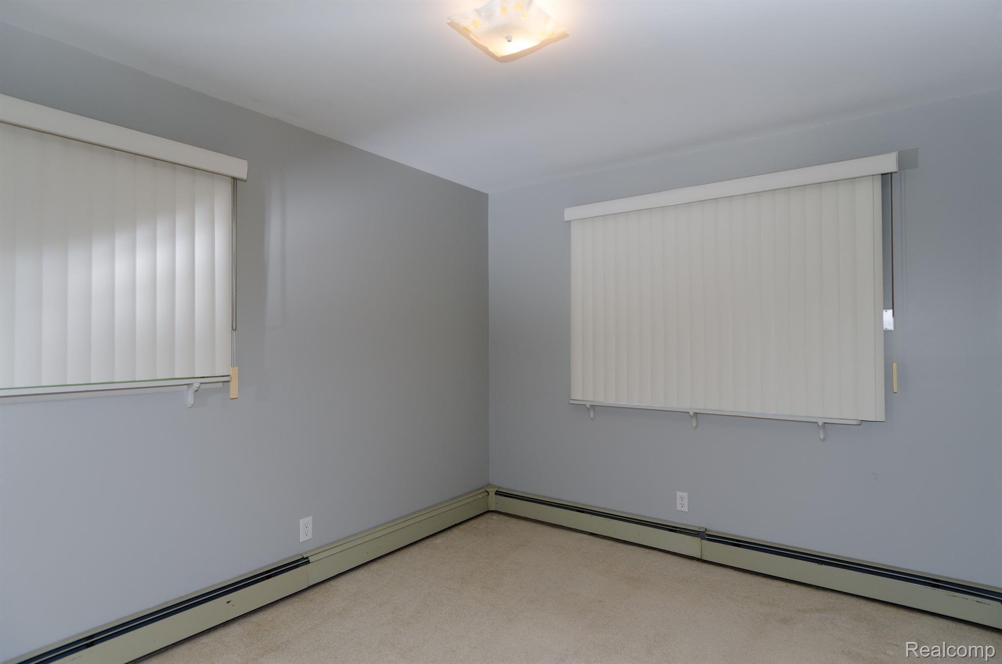 13800 Lone Tree Road Milford, MI 48380 - Photo 52 of 77 Third bedroom.