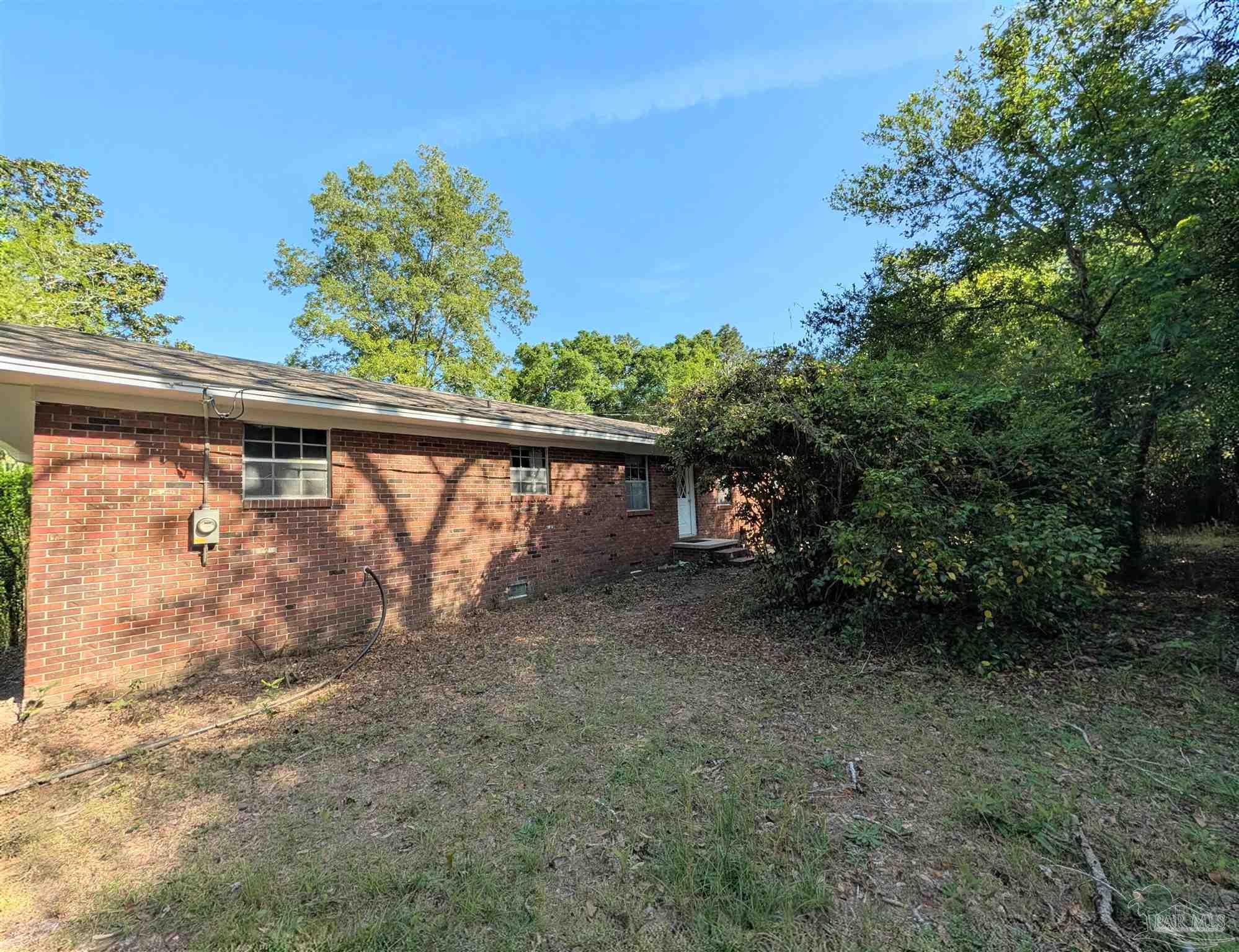 8733 Rebel Road Pensacola, FL 32526 - Photo 19 of 33