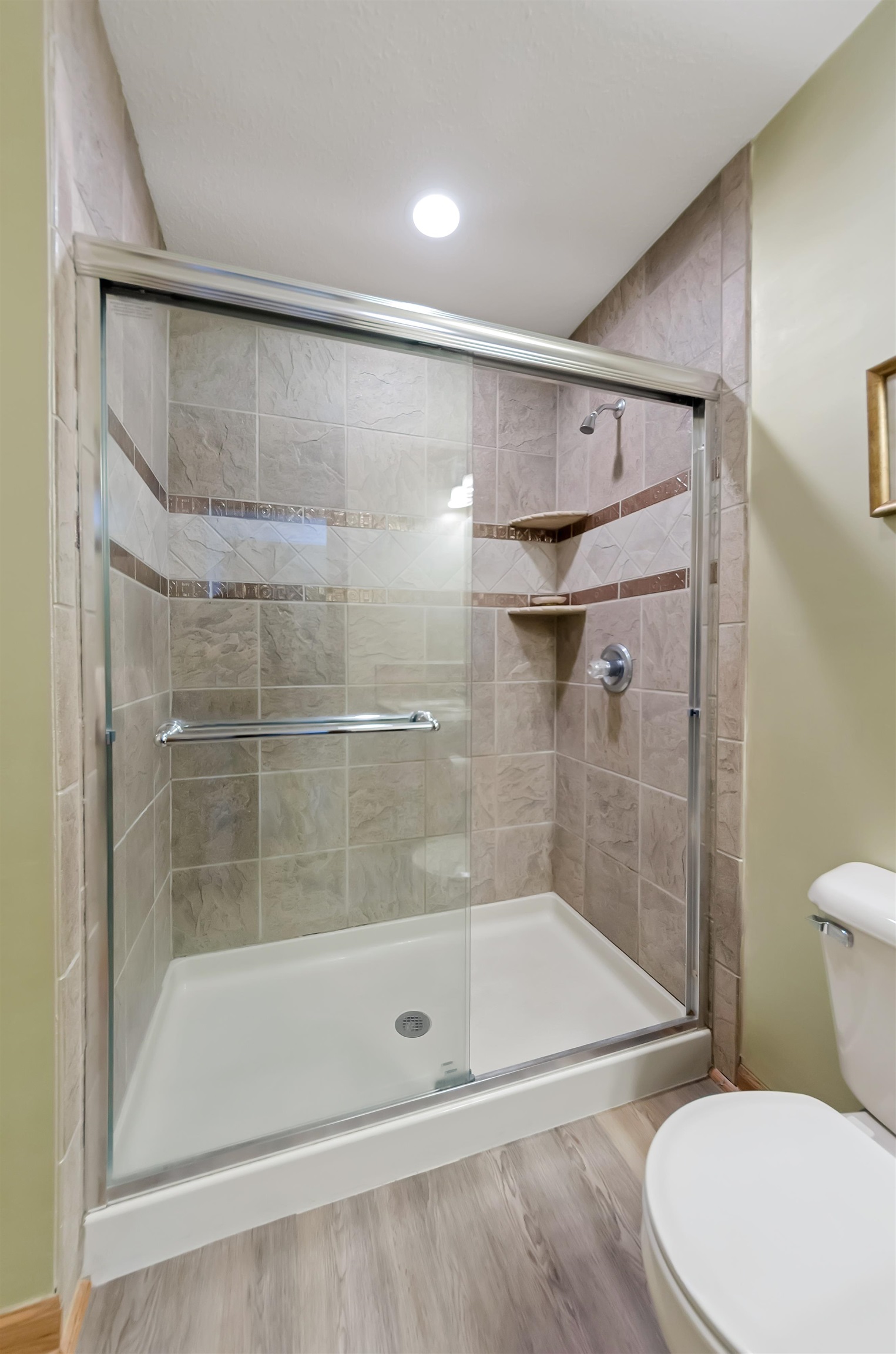 1704 Castleview Gladwin, MI 48624 - Photo 27 of 81