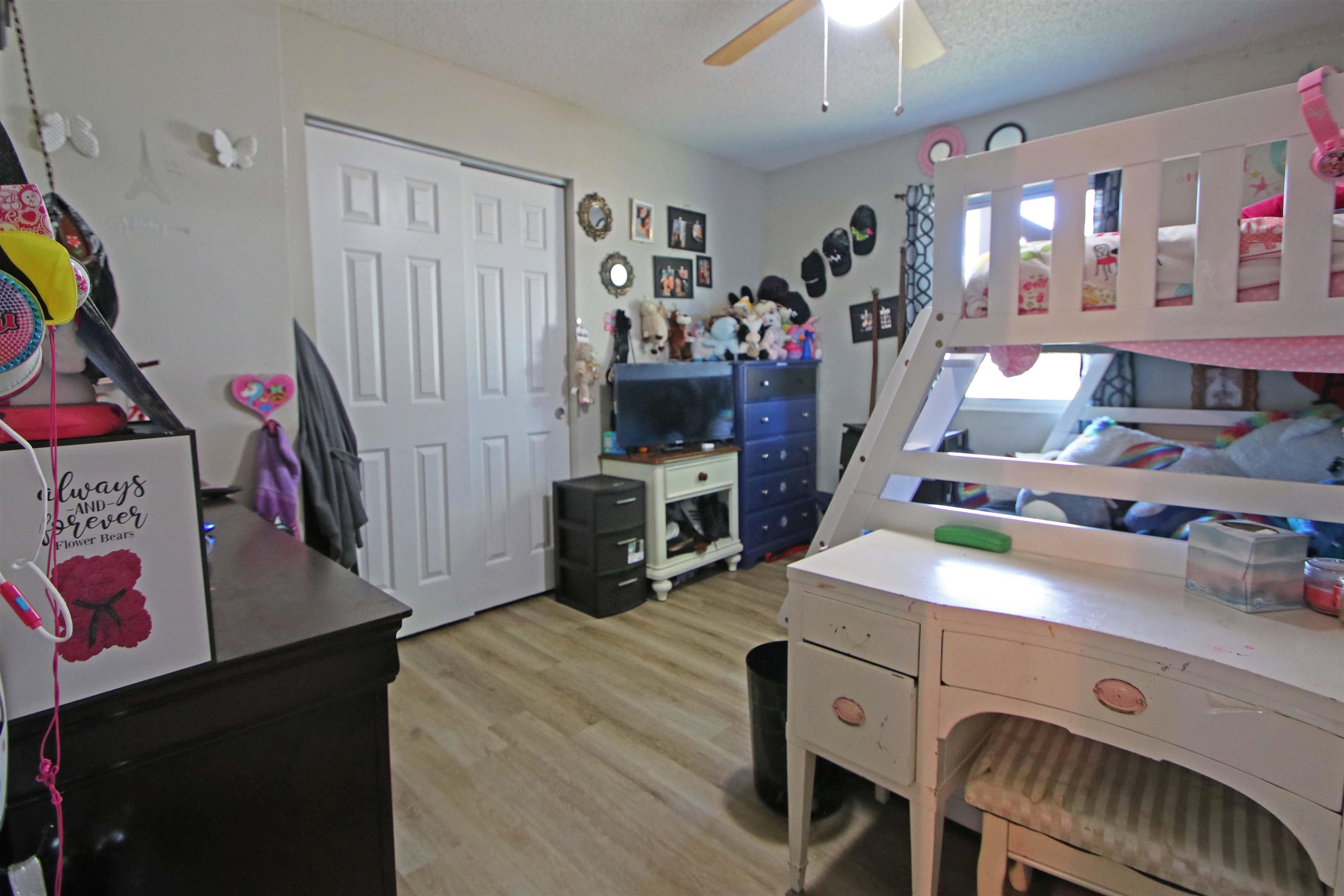 329 Williamsport Road Timberville, VA 22853 - Photo 12 of 20 Gallery Image 12
