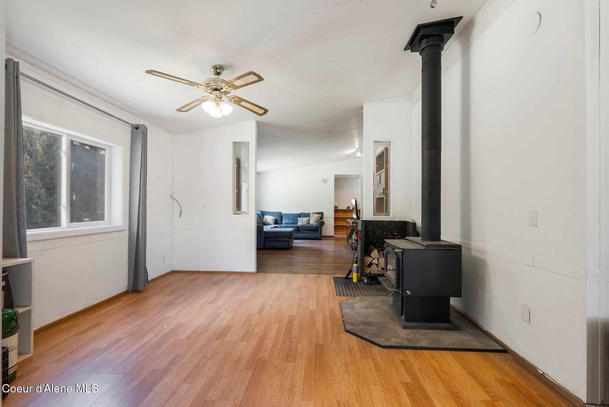 300 Sunny Shadows Lane Sandpoint, ID 83864 - Photo 14 of 84 Living