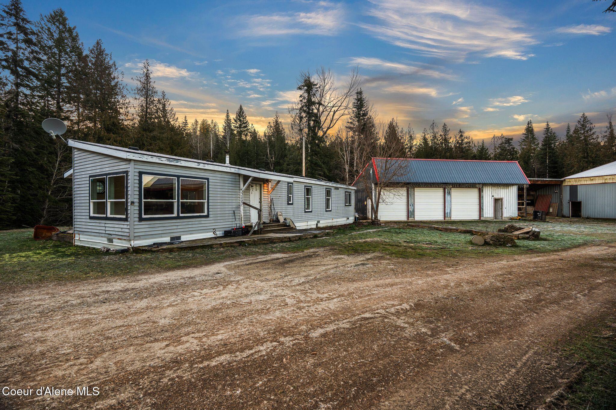 300 Sunny Shadows Lane Sandpoint, ID 83864 - Photo 5 of 84 Front