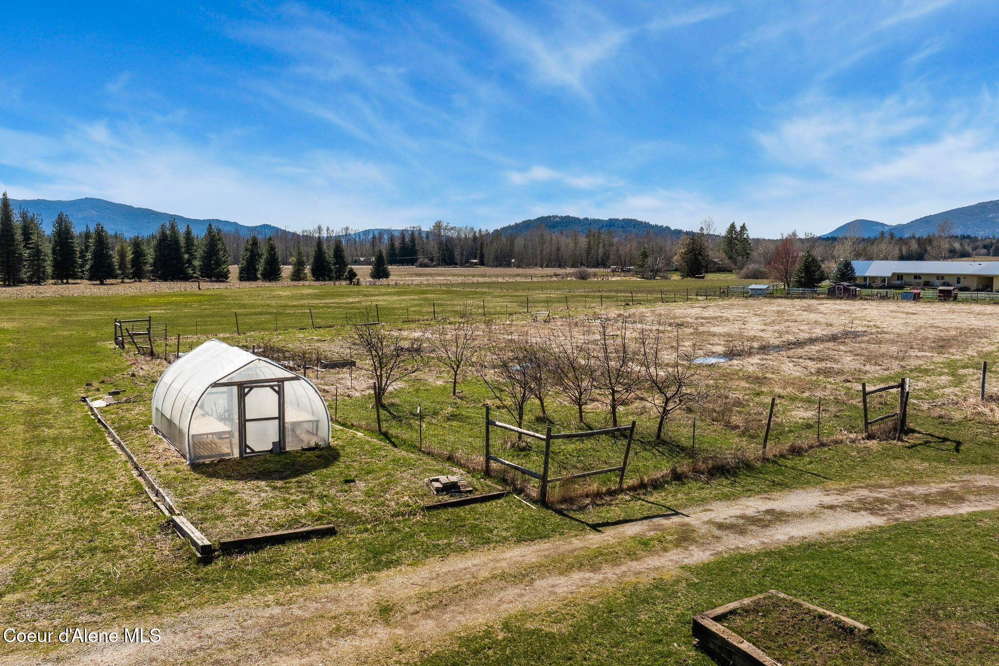 300 Sunny Shadows Lane Sandpoint, ID 83864 - Photo 59 of 84 Garden/Greenhouse