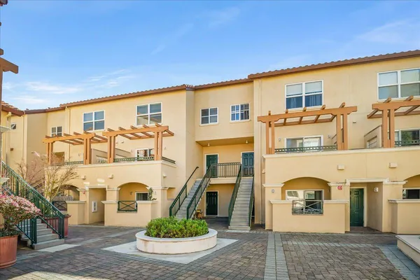 $1,330,000 | 108 Bryant Street, Unit 28, Mountain View, CA 94041
