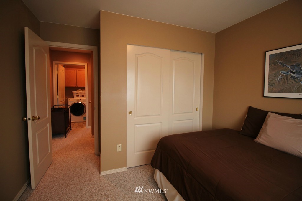 2020 Riley Road Mount Vernon, WA 98274 - Photo 14 of 23 Gallery Image 14