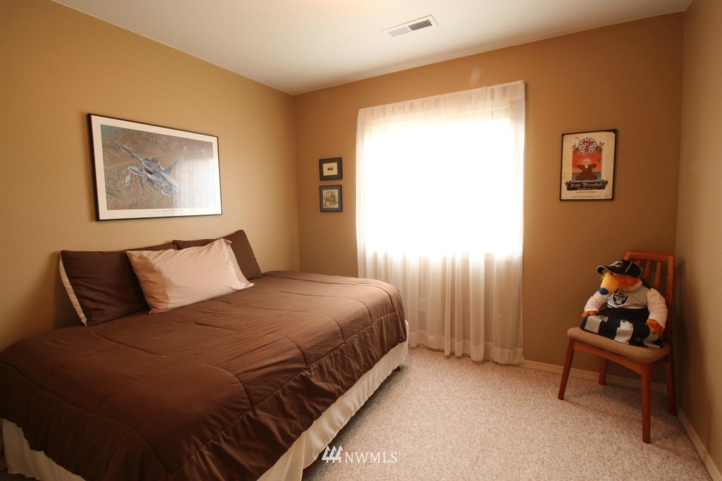 2020 Riley Road Mount Vernon, WA 98274 - Photo 15 of 23 Gallery Image 15
