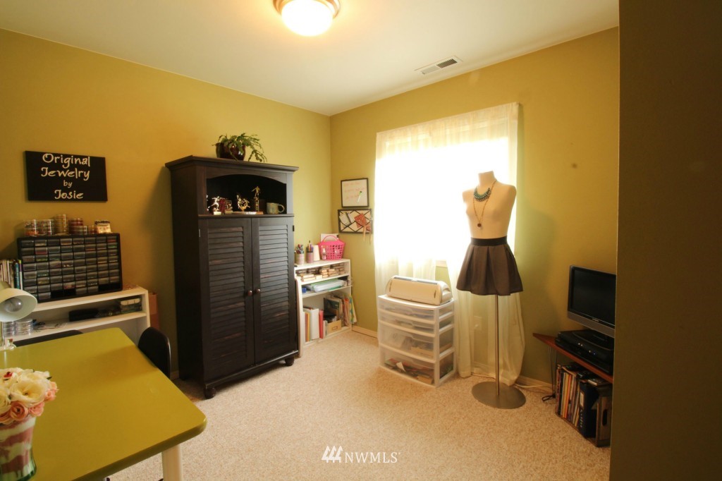 2020 Riley Road Mount Vernon, WA 98274 - Photo 16 of 23 Gallery Image 16