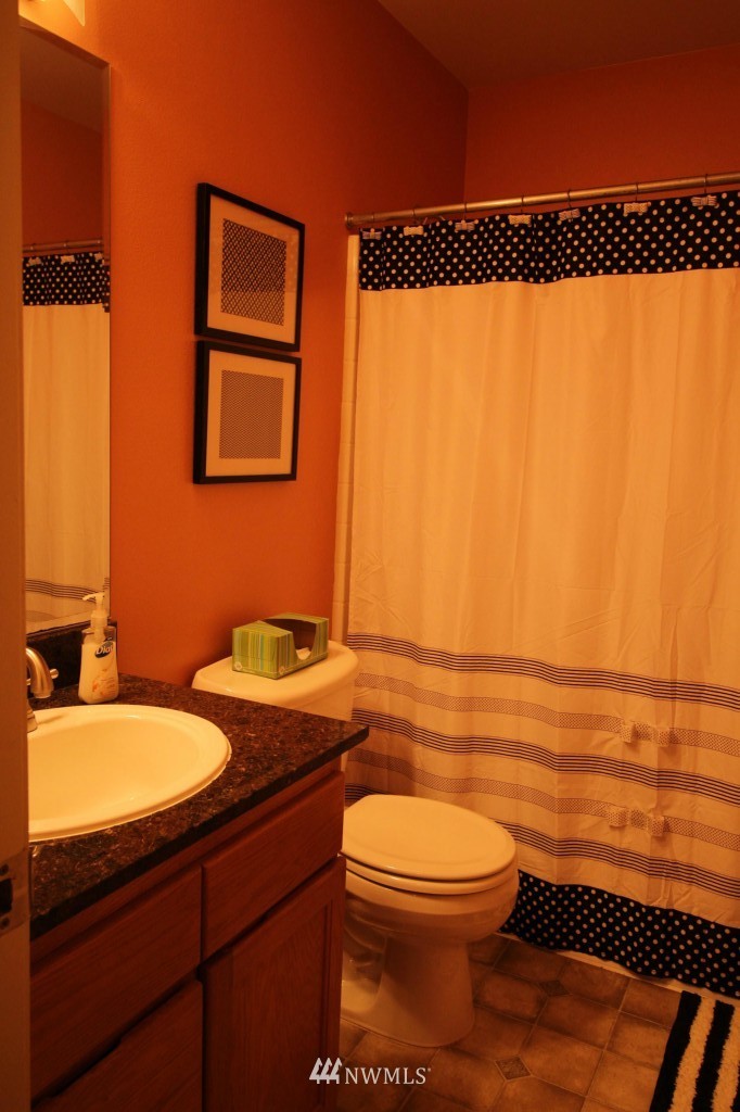 2020 Riley Road Mount Vernon, WA 98274 - Photo 18 of 23 Gallery Image 18