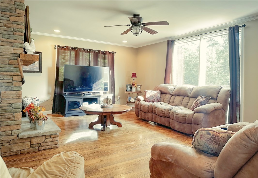 107 Roundtree Lane Starr, SC 29684 - Photo 5 of 25