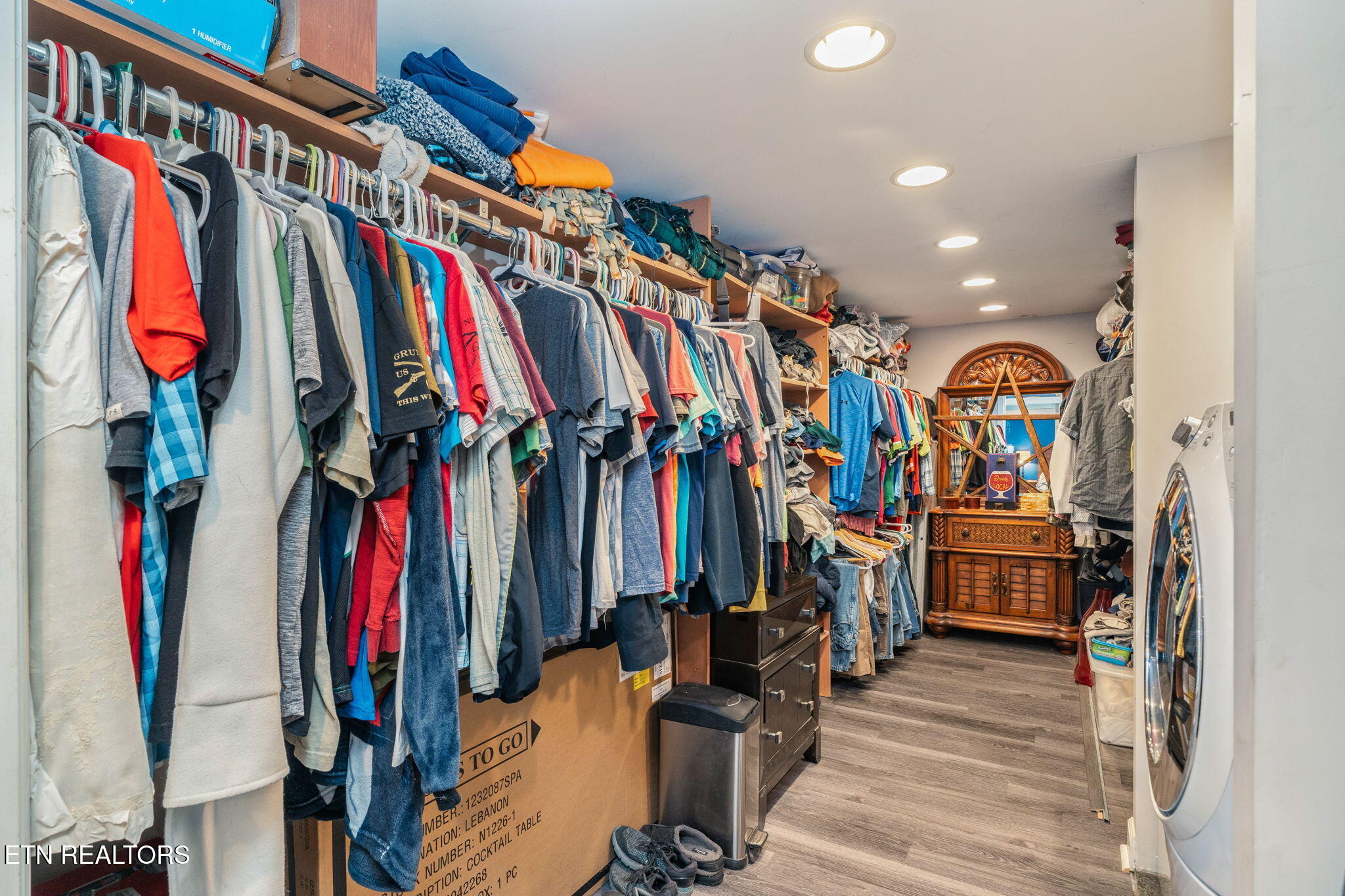 1025 Morrell Road Knoxville, TN 37919 - Photo 19 of 45 Walk in Closet / Laundry