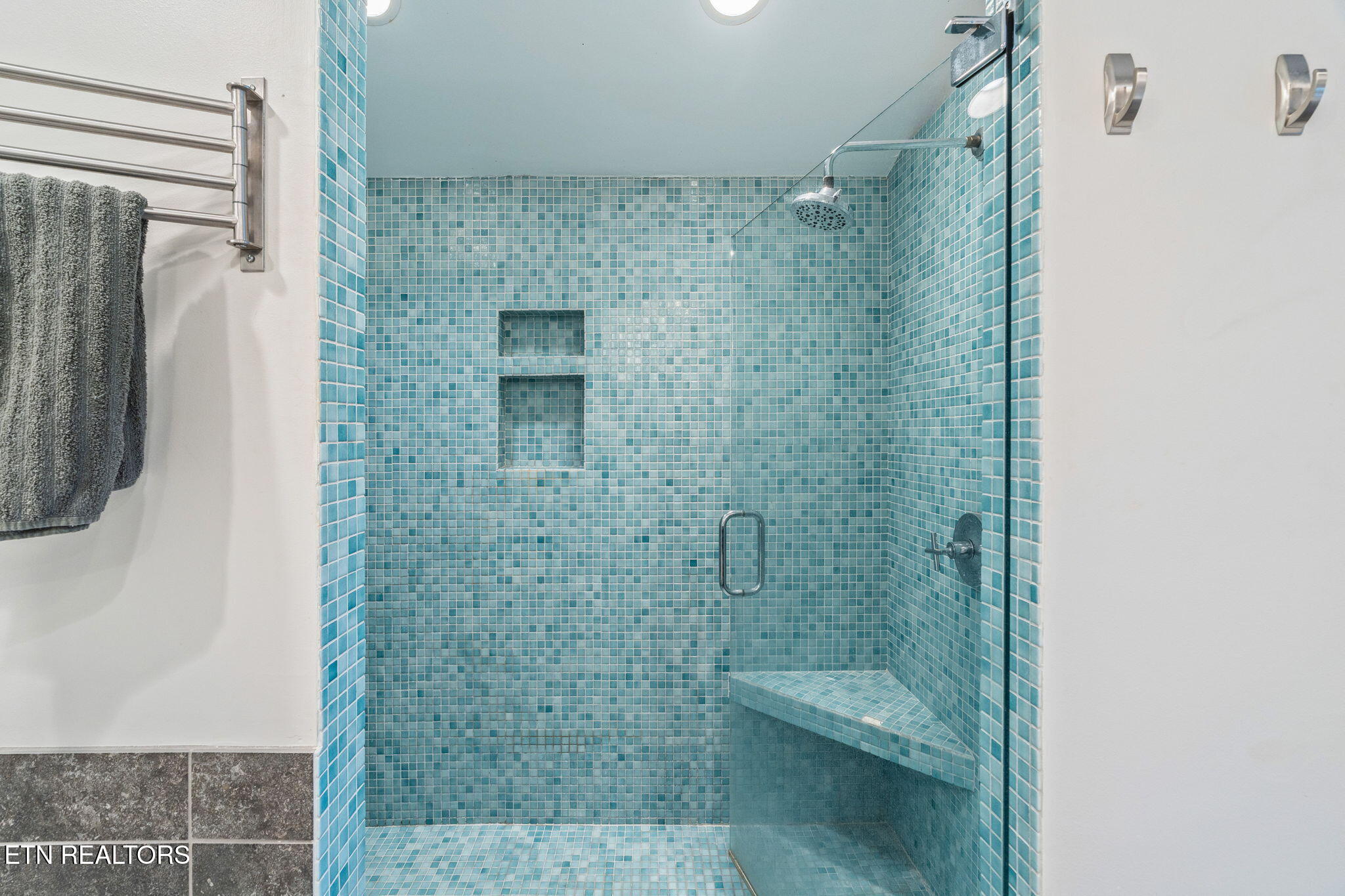 1025 Morrell Road Knoxville, TN 37919 - Photo 27 of 45 Primary walk-in shower