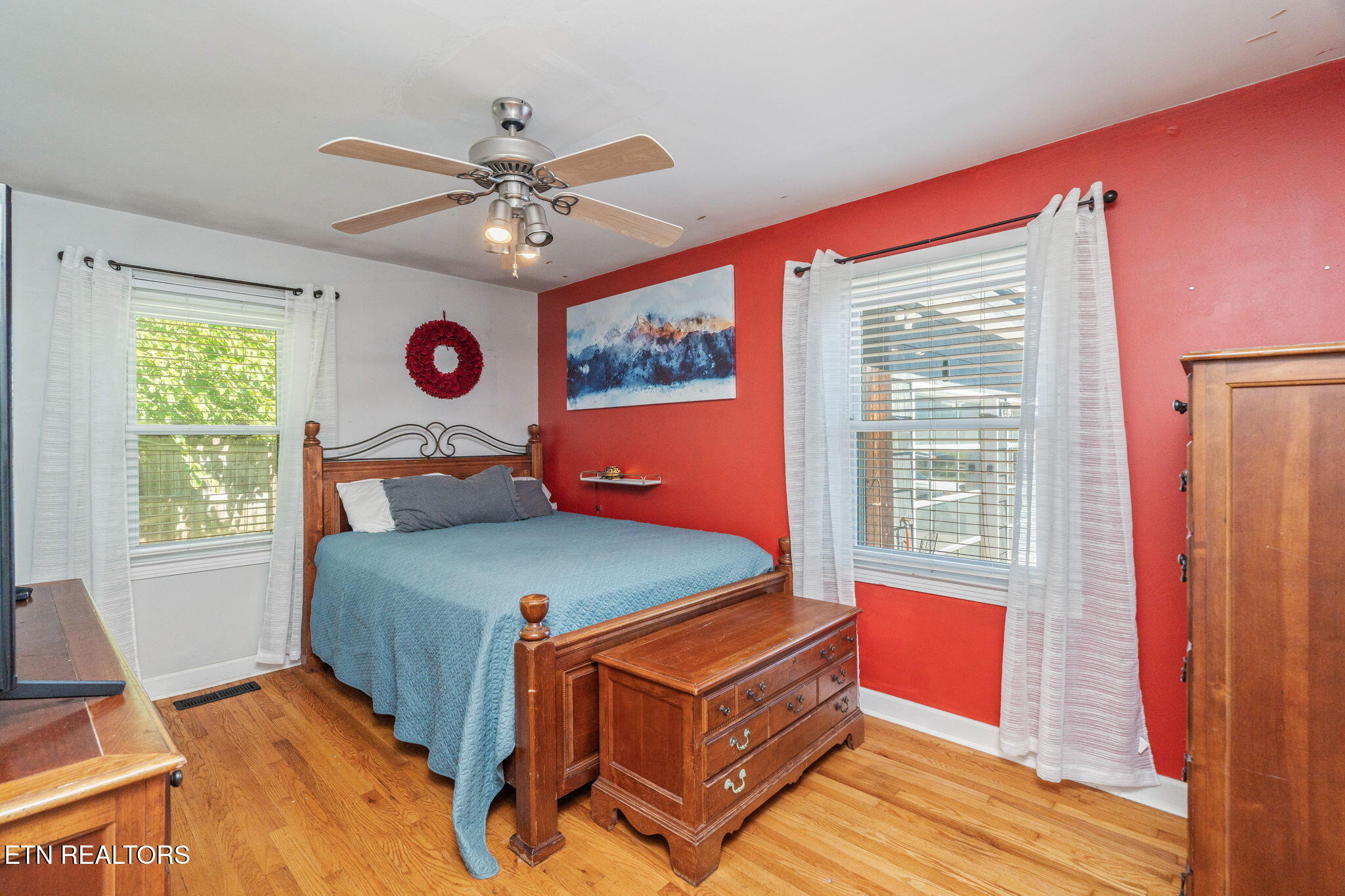 1025 Morrell Road Knoxville, TN 37919 - Photo 28 of 45 Second Bedroom