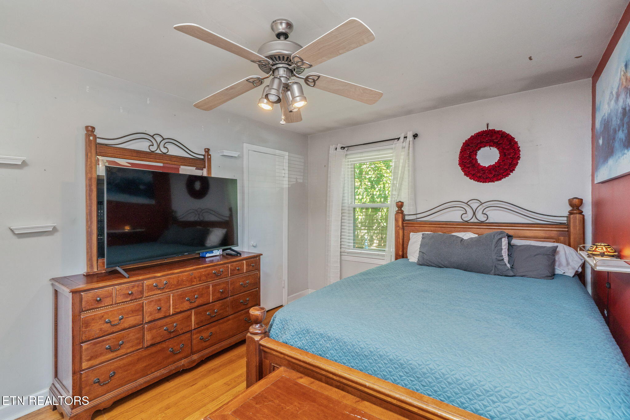 1025 Morrell Road Knoxville, TN 37919 - Photo 29 of 45 Second Bedroom