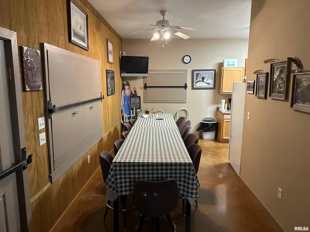 $739,000 | 415 Pinoak Lane, Cypress, IL 62923