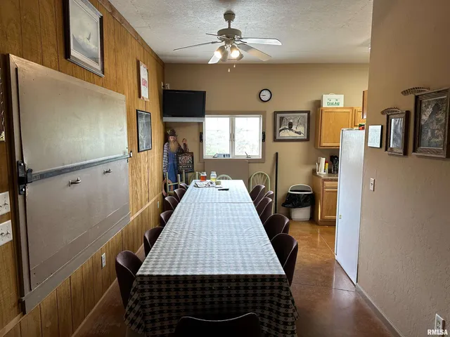 $739,000 | 415 Pinoak Lane, Cypress, IL 62923