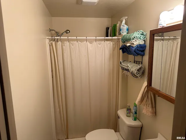 $739,000 | 415 Pinoak Lane, Cypress, IL 62923