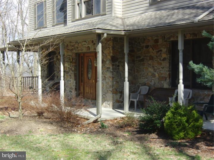 5695 German Road Emmaus, PA 18049 - Photo 5 of 12 Gallery Image 5