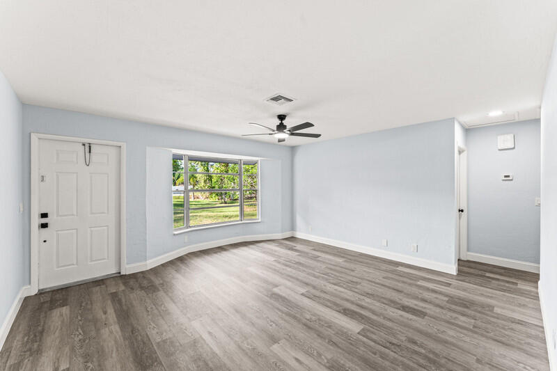 11852 47th Road North The Acreage, FL 33411 - Photo 12 of 21 47th 12