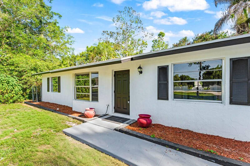 11852 47th Road North The Acreage, FL 33411 - Photo 3 of 21 47th 3