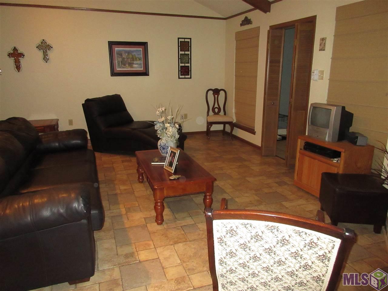 6122 Tennyson Drive Baton Rouge, LA 70817 - Photo 7 of 13 Gallery Image 7