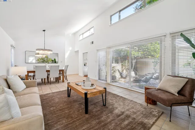 $815,000 | 3201 Fiji Lane, Alameda, CA 94502