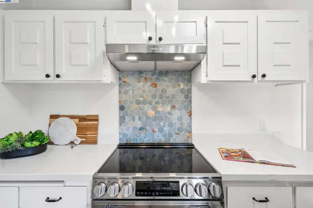 $815,000 | 3201 Fiji Lane, Alameda, CA 94502