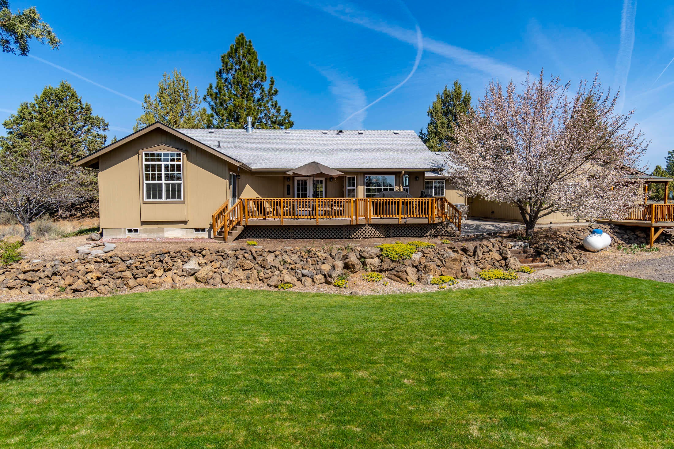 60898 Raintree Court Bend, OR 97702 - Photo 22 of 25 60898 Raintree Dr_0116 copy