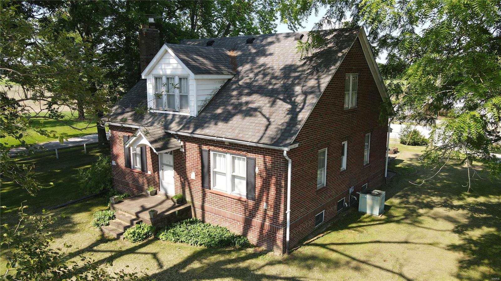 6145 Quercus Grove Road Edwardsville, IL 62025 - Photo 14 of 16
