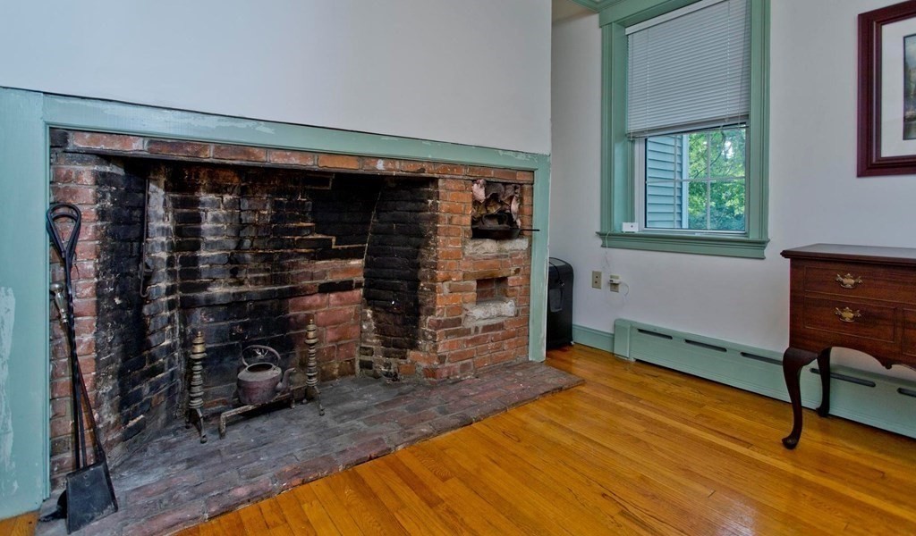 4 Lawrence Plain Road Hadley, MA 01035 - Photo 14 of 33 Gallery Image 14