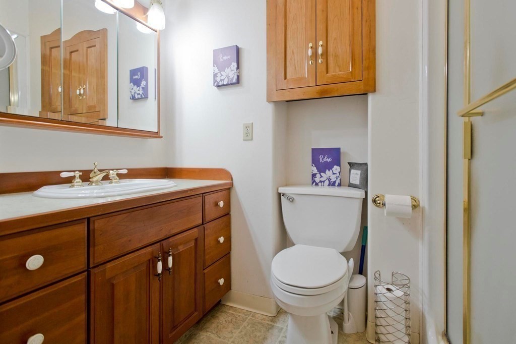 4 Lawrence Plain Road Hadley, MA 01035 - Photo 17 of 33 Gallery Image 17