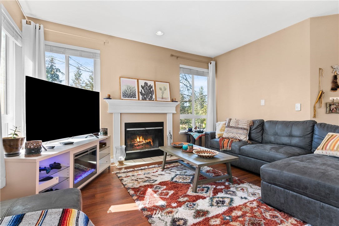 3901 243rd Place Southeast, Unit O202 Bothell, WA 98021 - Photo 3 of 31