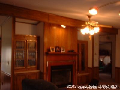 6511 County Line Road Georgetown, IN 47122 - Photo 3 of 5