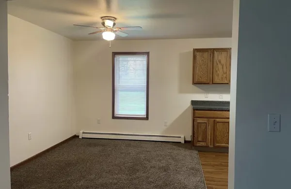 $1,004 | 726 North 25th Street, Saginaw, MI 48601