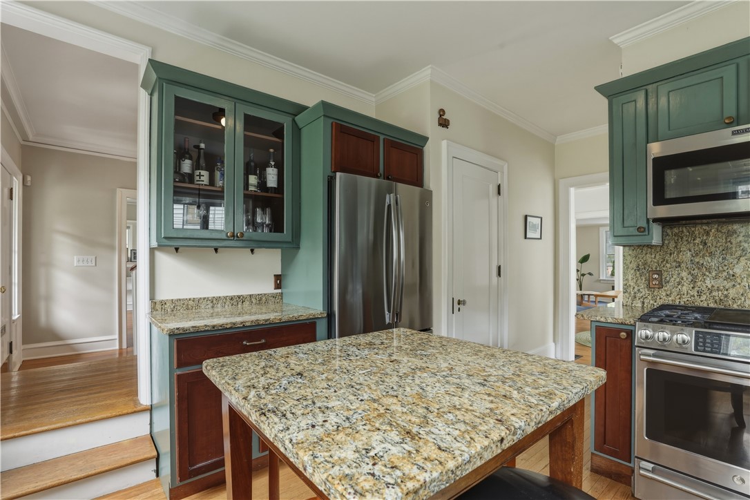 127 East 4th Street Corning, NY 14830 - Photo 10 of 48