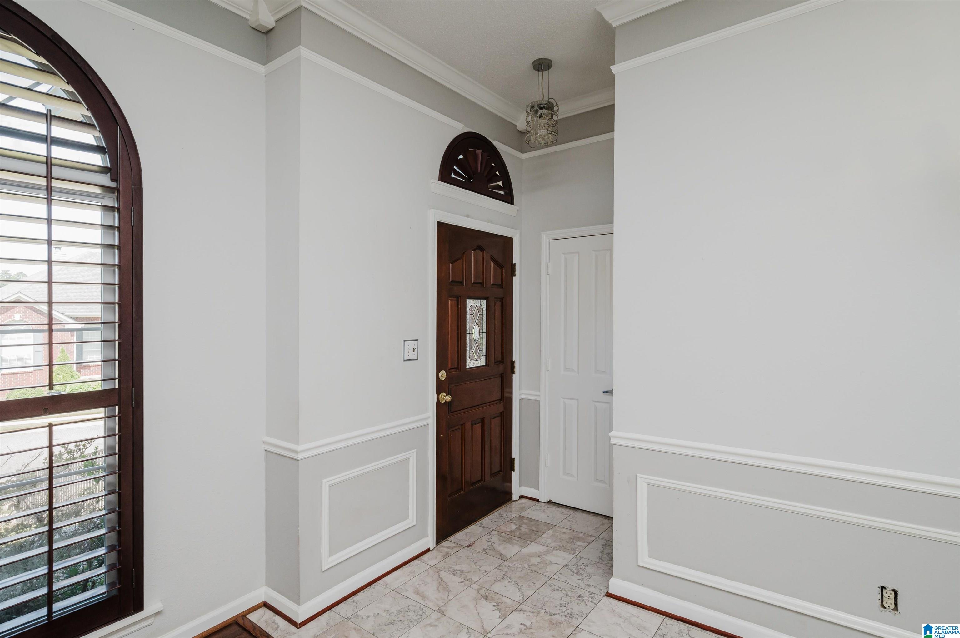 100 Braxton Way Pelham, AL 35124 - Photo 5 of 44