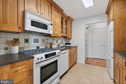 $500,000 | 2939 Van Ness Street Northwest, Unit 1148, Washington, DC 20008