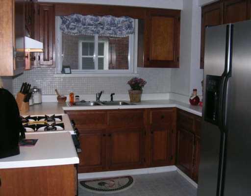 Kitchen. 