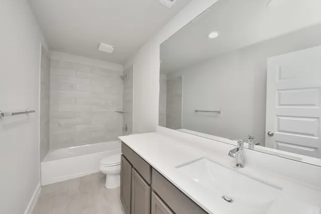 $412,942 | 11915 Royal Willow Lane, Houston, TX 77066