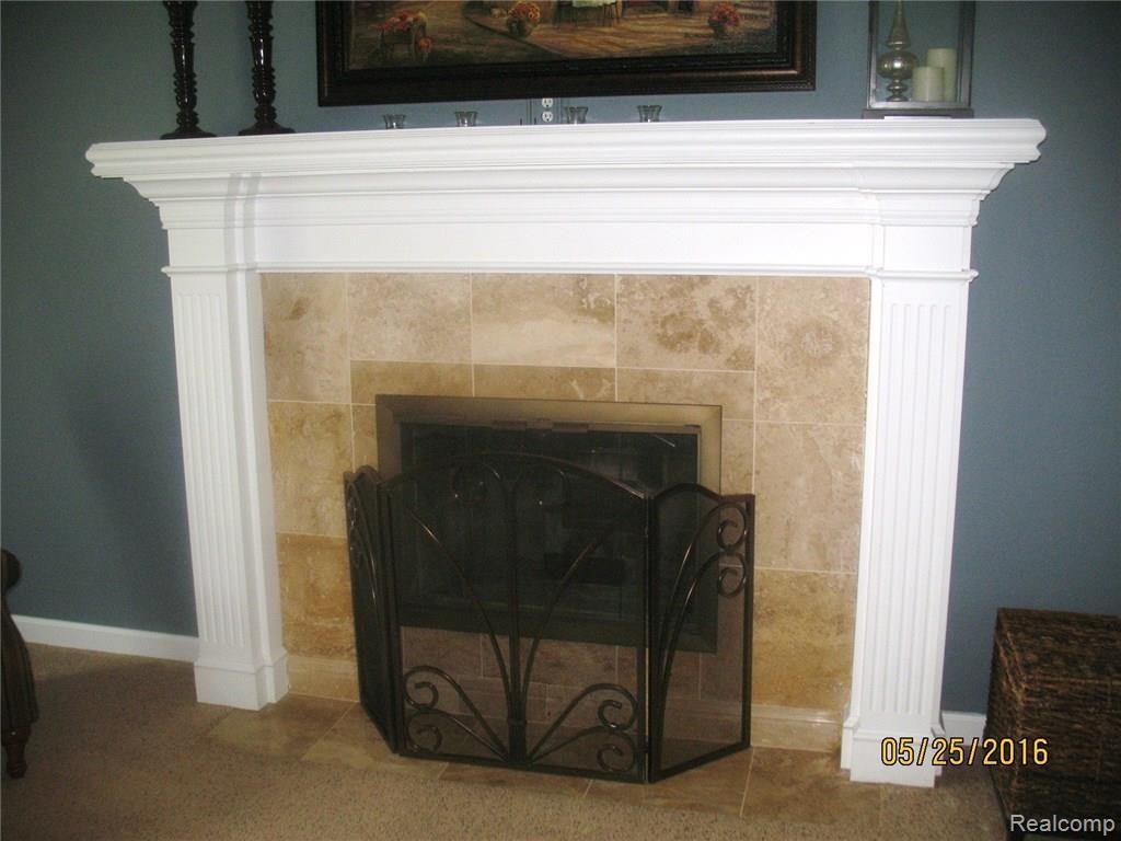 226 Slade Court Rochester, MI 48307 - Photo 13 of 33 IMG_9761.JPG