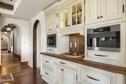 $18,900,000 | 10719 East Rimrock Drive, Scottsdale, AZ 85255