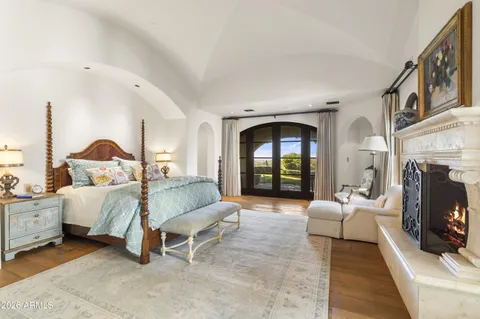 $18,900,000 | 10719 East Rimrock Drive, Scottsdale, AZ 85255