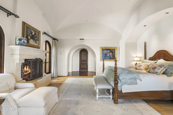 $18,900,000 | 10719 East Rimrock Drive, Scottsdale, AZ 85255