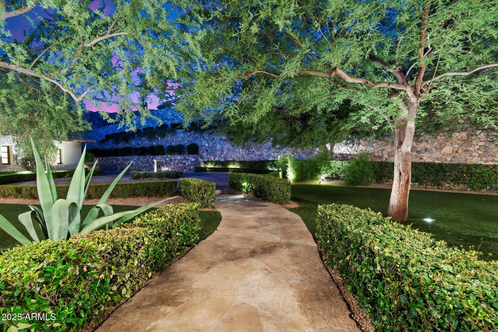 10719 East Rimrock Drive Scottsdale, AZ 85255 - Photo 4 of 117 Front Courtyard