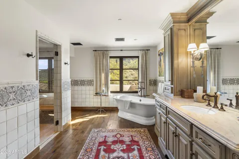 $18,900,000 | 10719 East Rimrock Drive, Scottsdale, AZ 85255