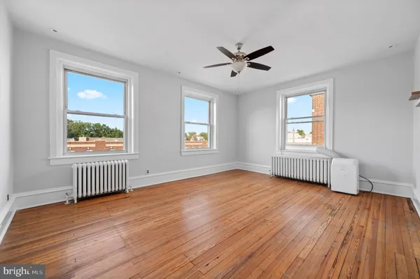 $2,325 | 834 West Lancaster Avenue, Unit 3F, Bryn Mawr, PA 19010