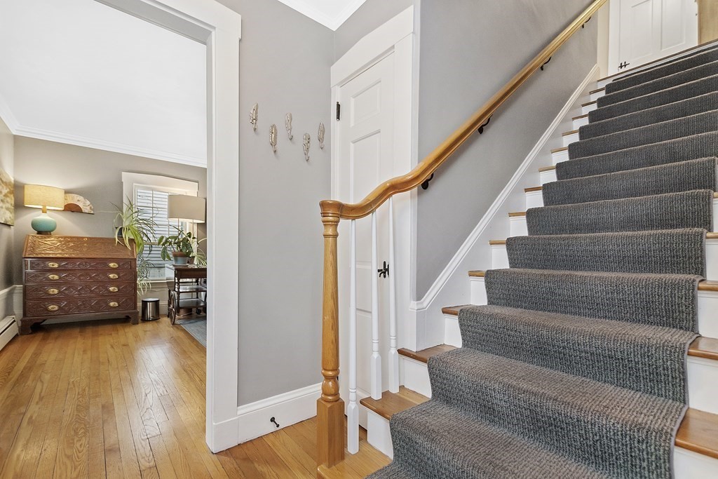 14 Virginia Road Waltham, MA 02453 - Photo 12 of 34