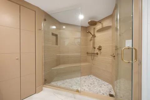 $1,115,000 | 100 Southeast 5th Avenue, Unit 304, Boca Raton, FL 33432